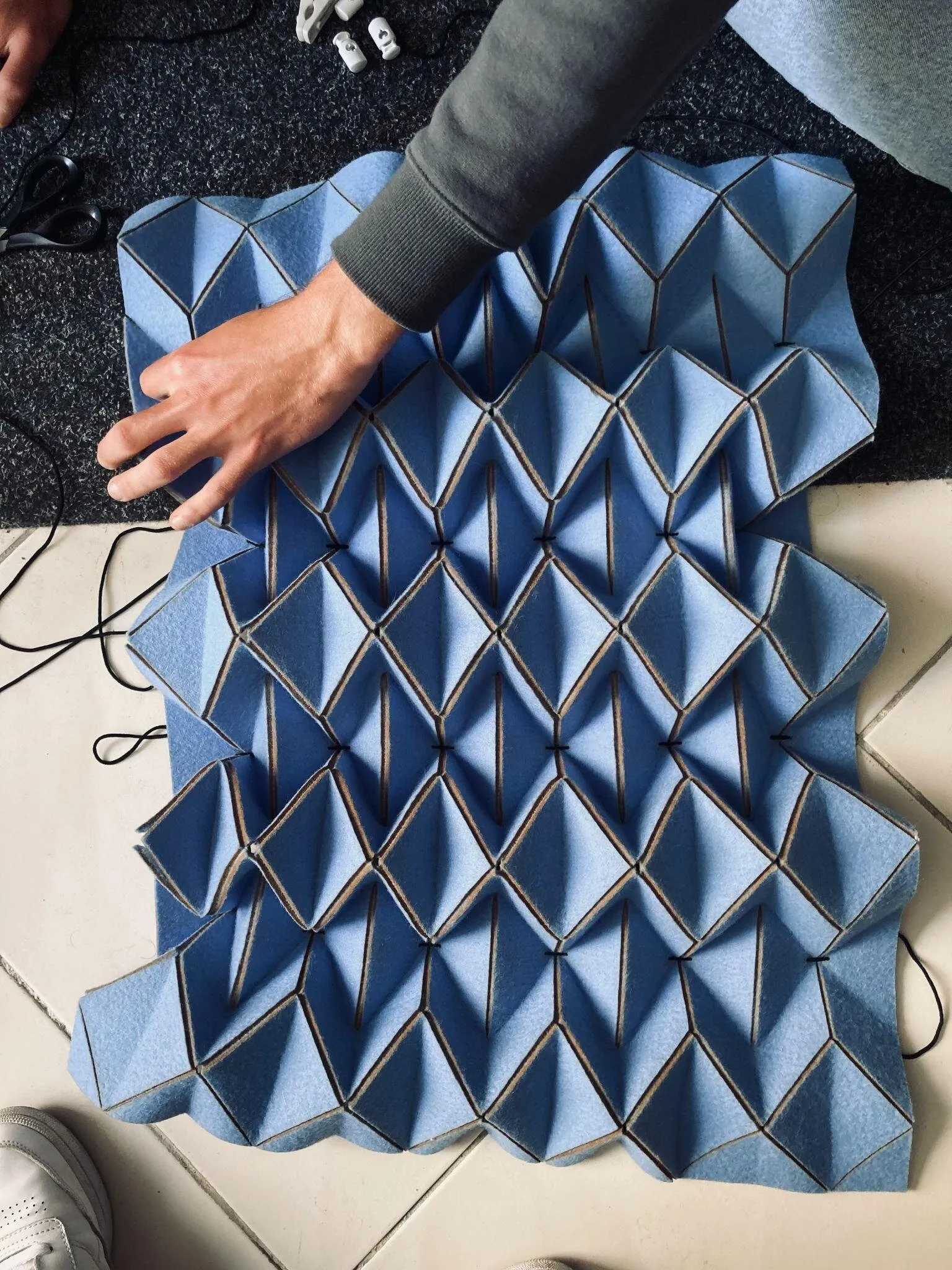 fabric tessellation study: adjusting compression across the surface