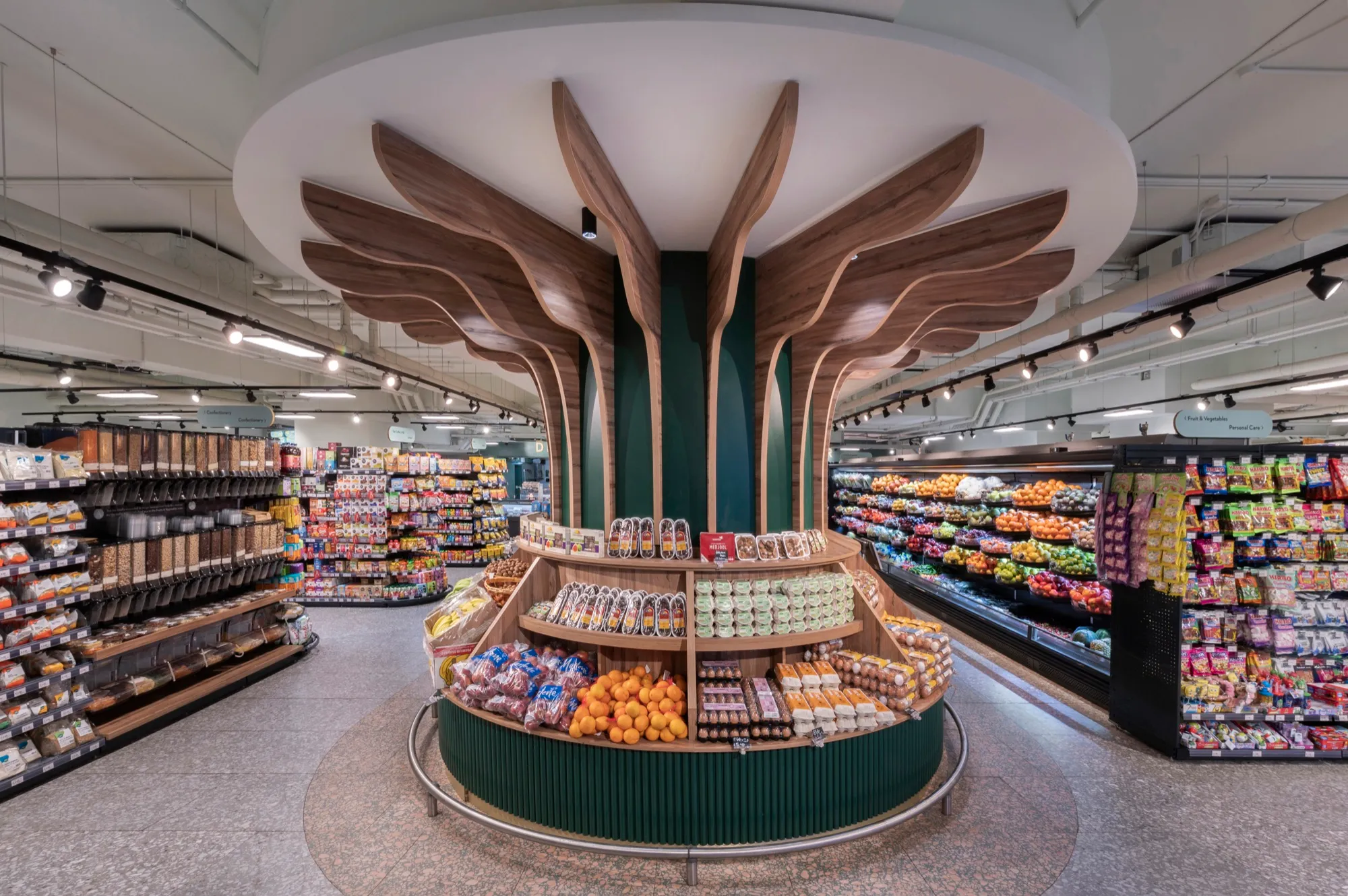 fruit display, arkadia, photo 1