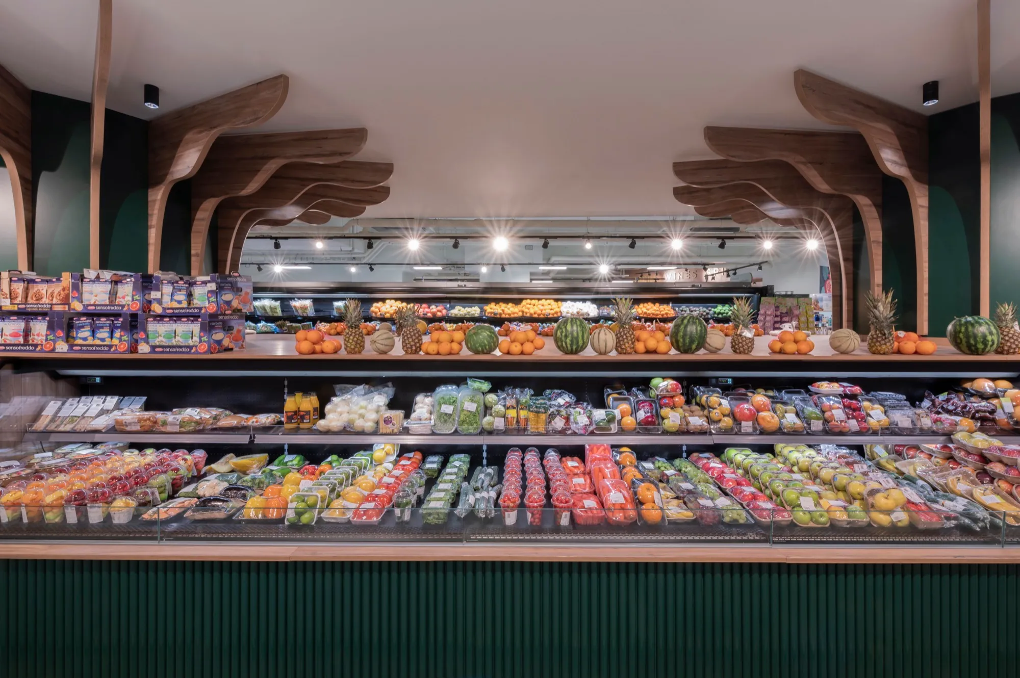 fruit display, arkadia, photo 4
