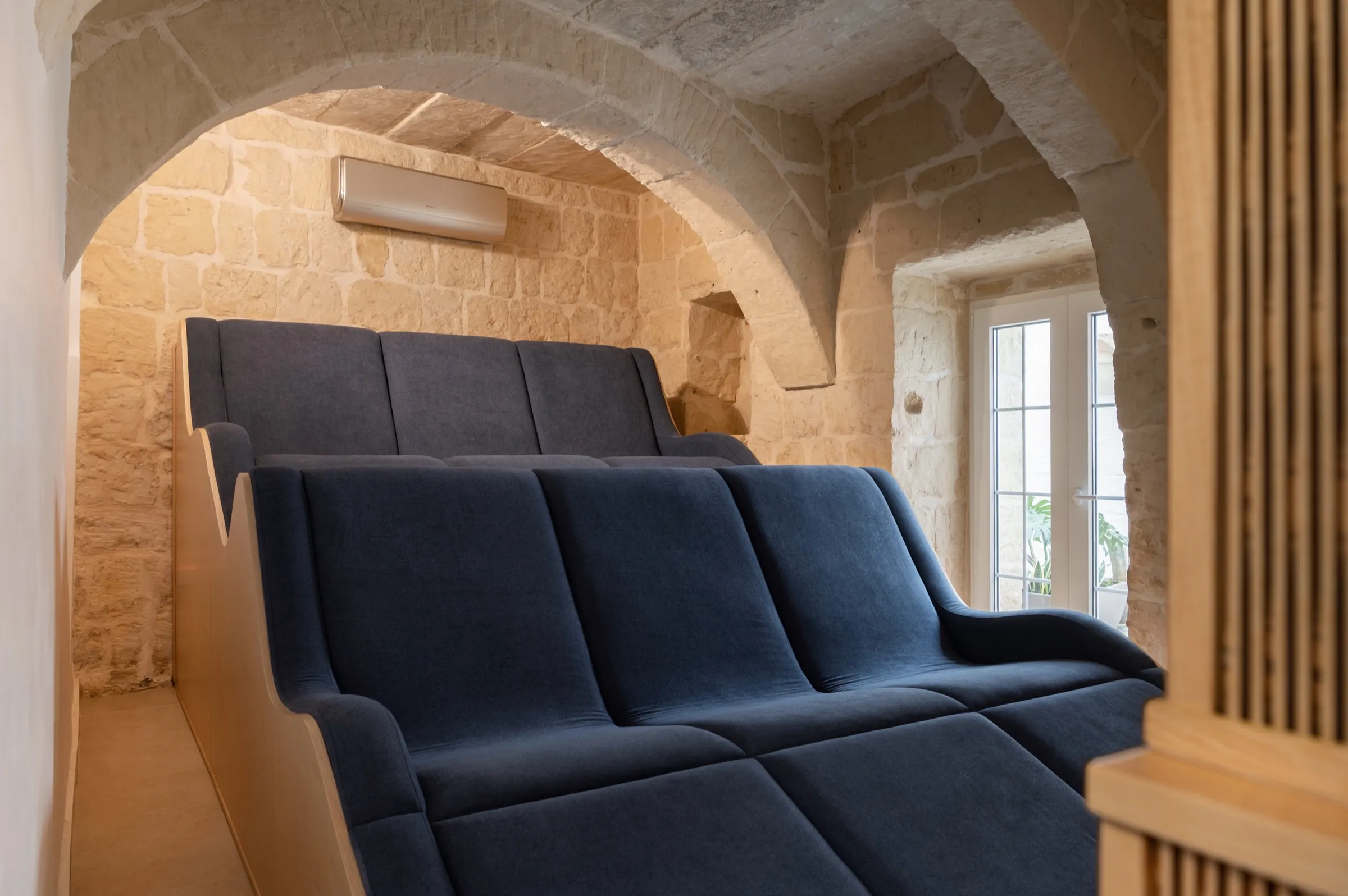 cinema visiona, għargħur, under the vaults