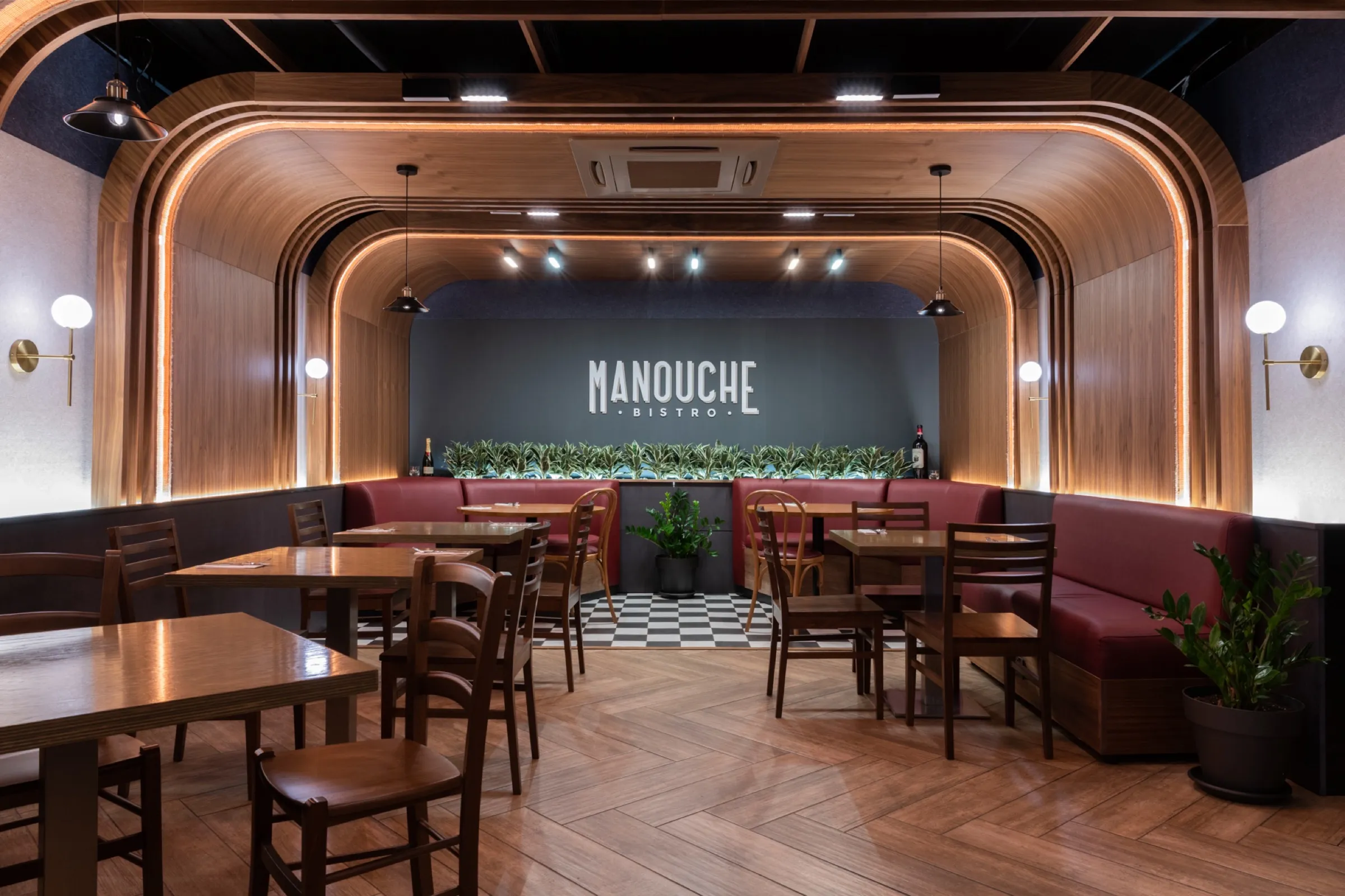 manouche paceville, walnut arches