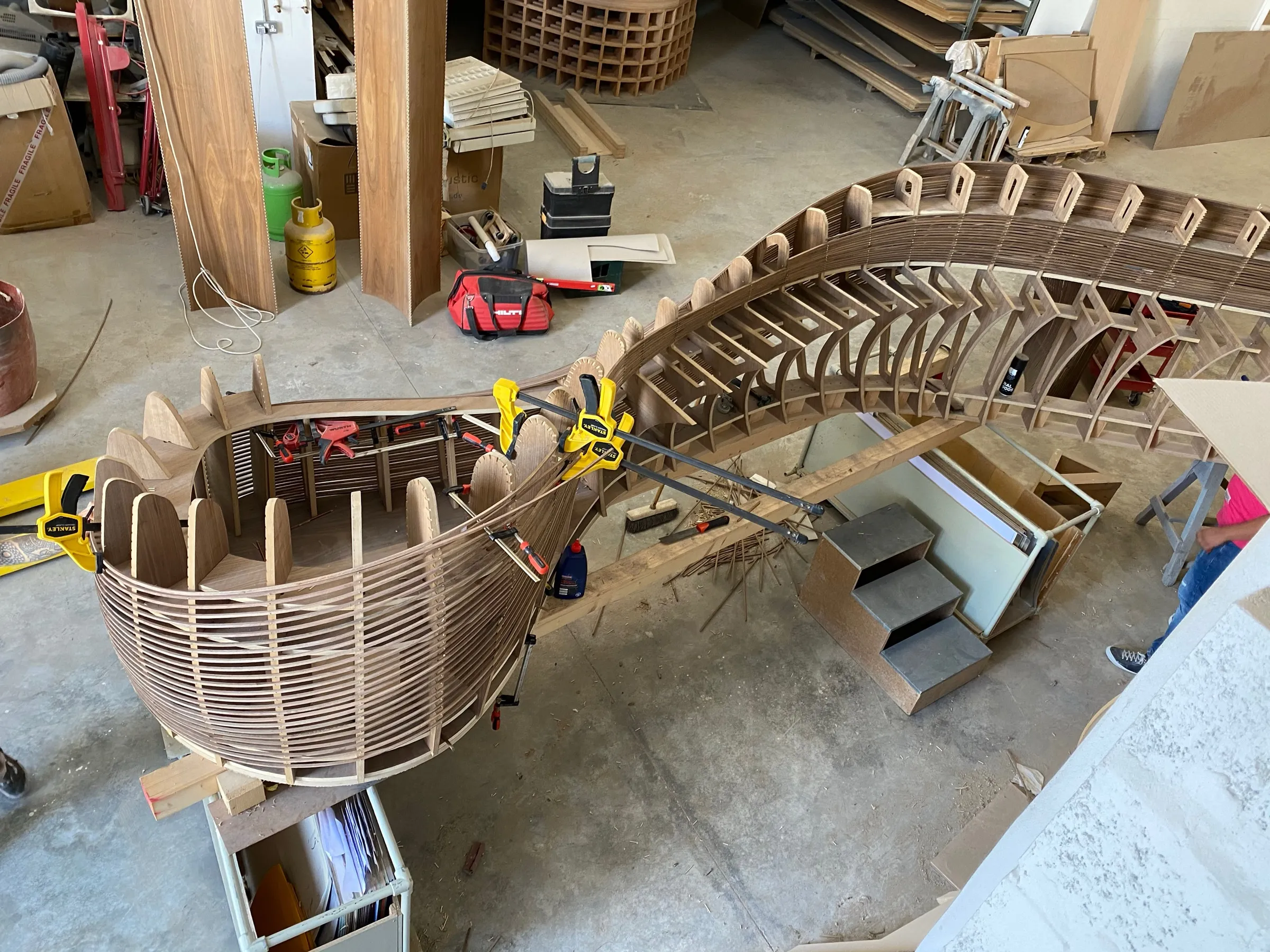 spinola reception desk, the whole desk, from above
